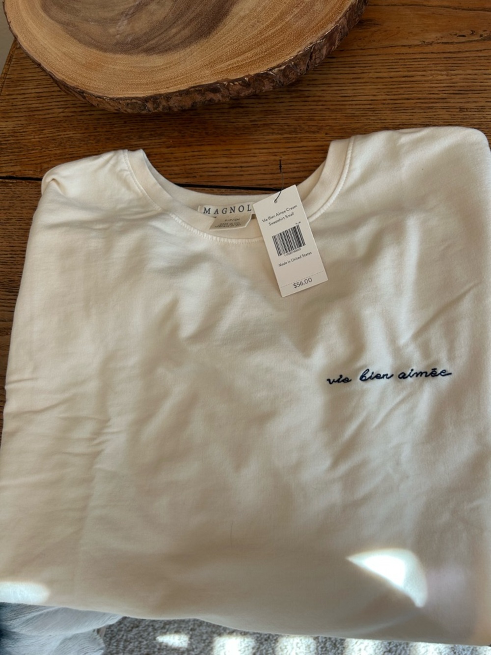 Magnolia Market Vie Bien Aimee Cream
Sweatshirt